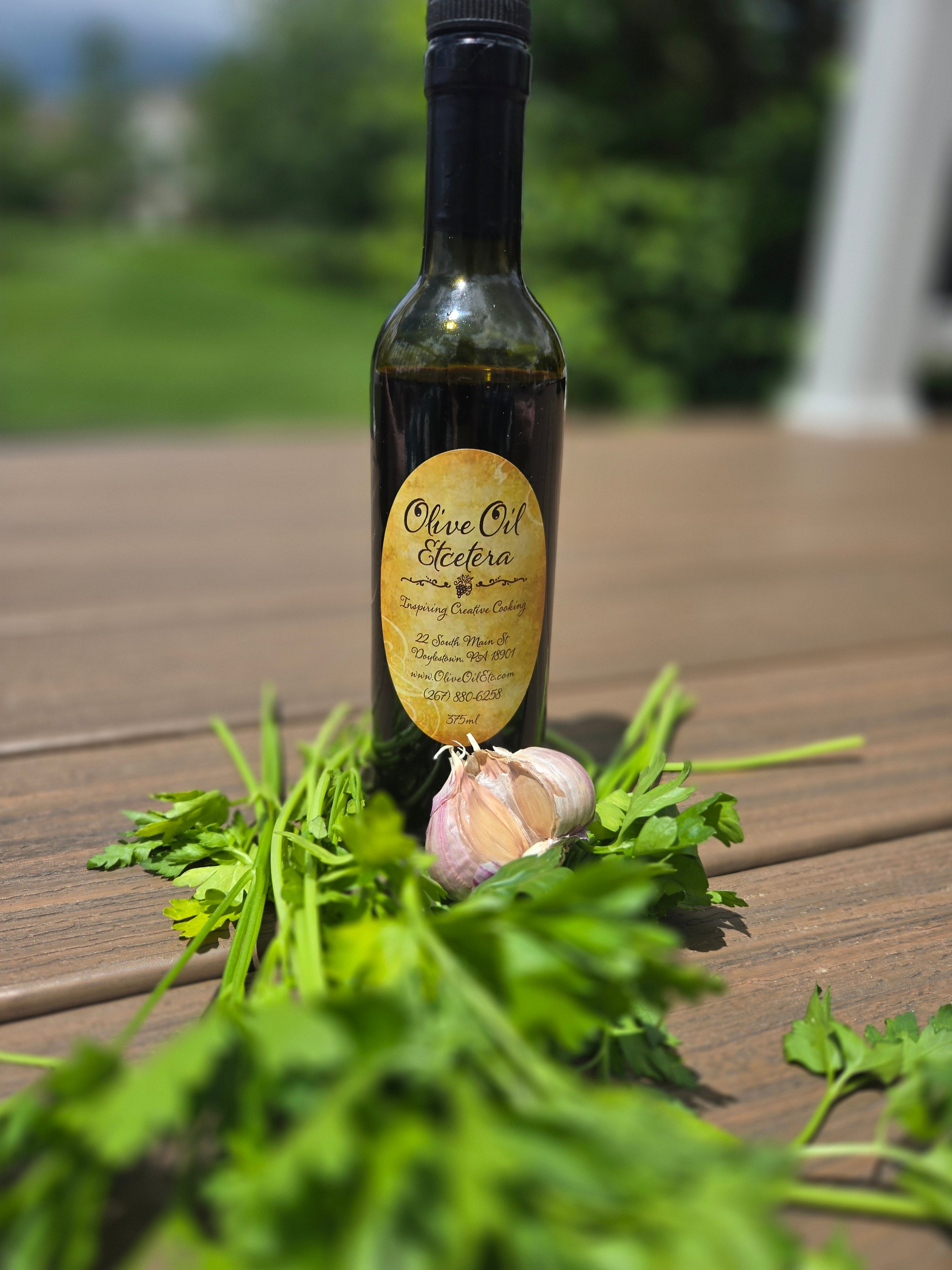 375 ml of Garlic Cilantro Balsamic vinegar
