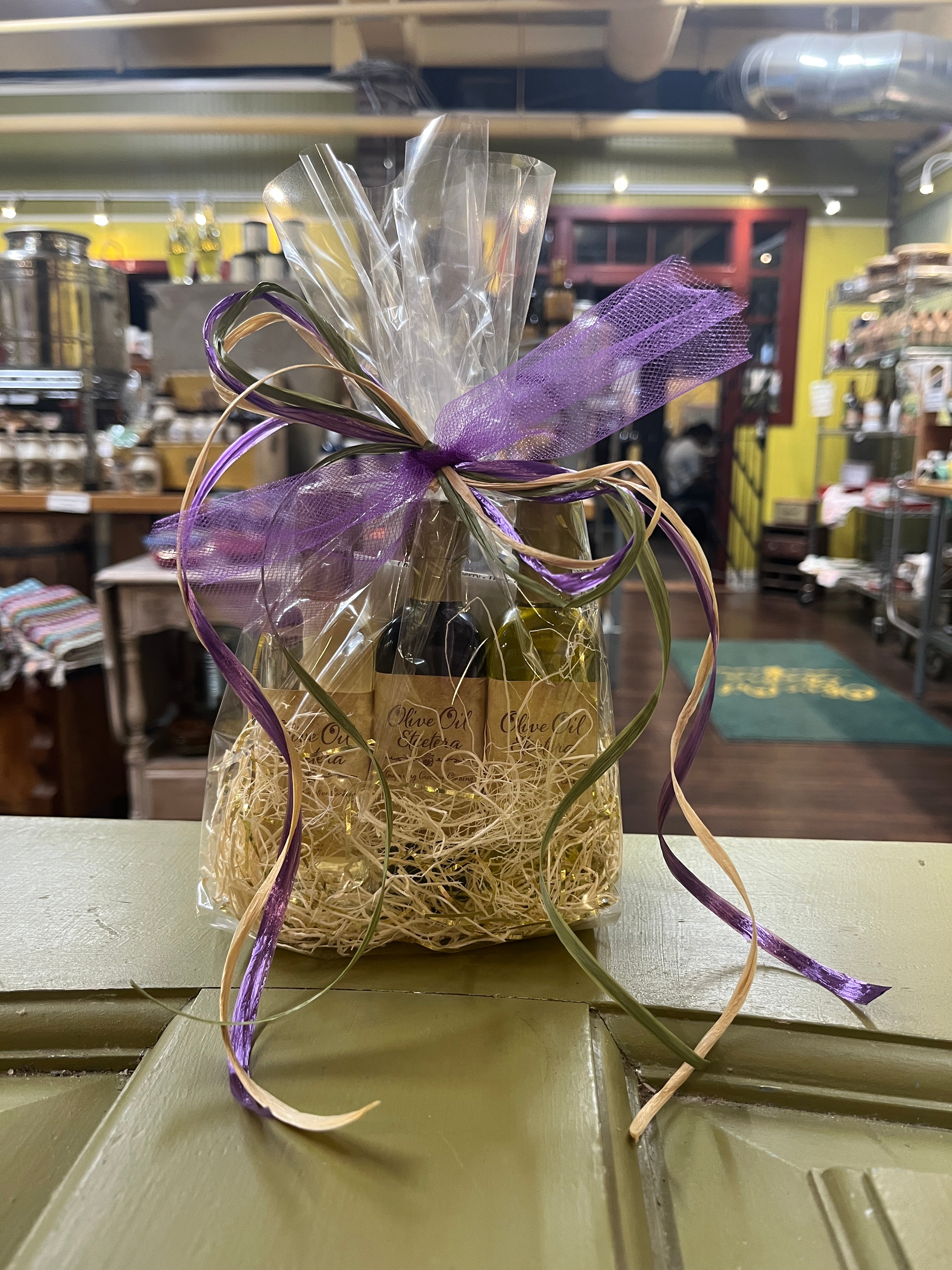 Favorite trio of Olive Oil & Balsamic Vinegar in a bag - Olive Oil Etcetera
