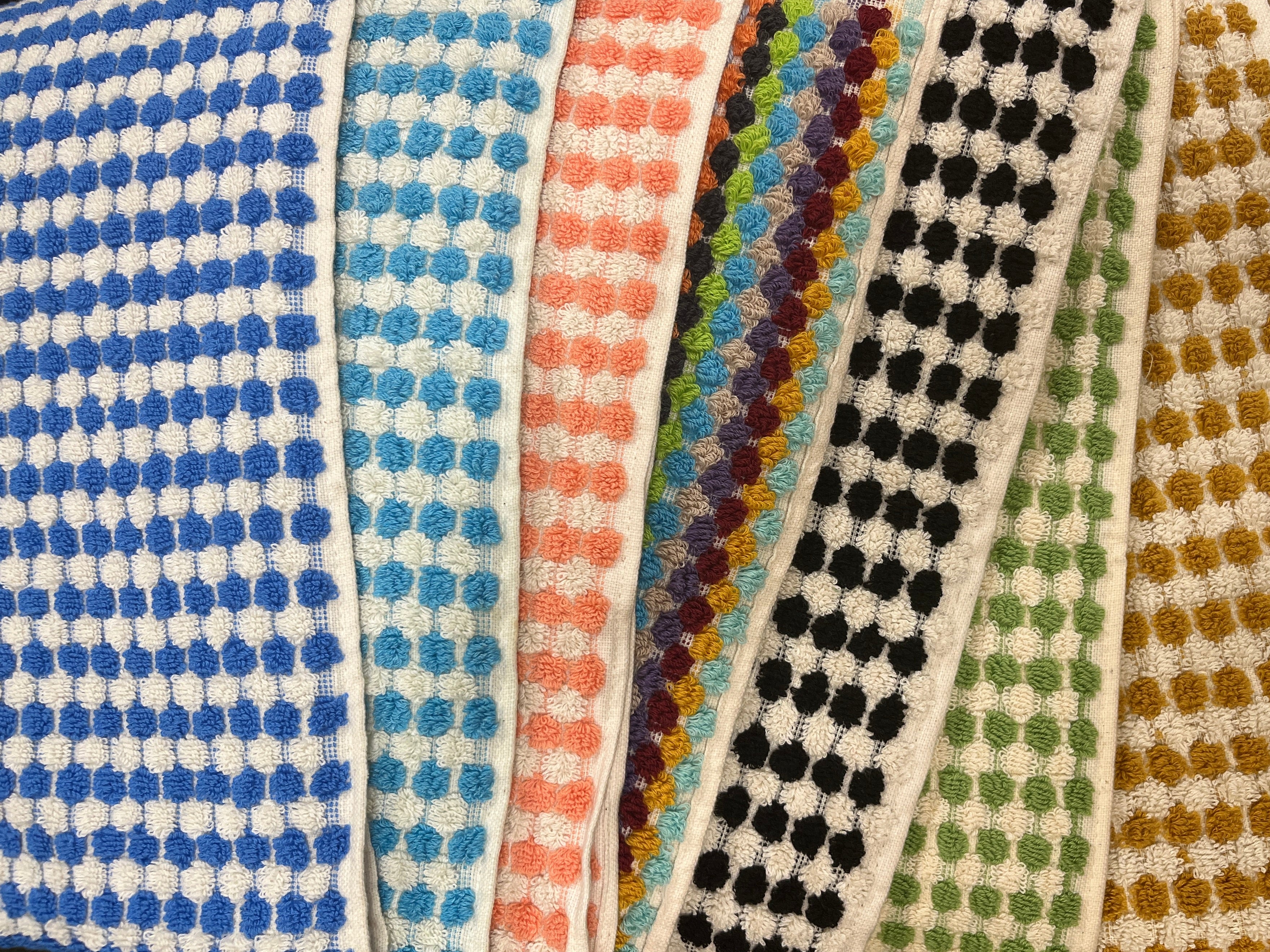 Pom Pom Hand Towels - Olive Oil Etcetera 