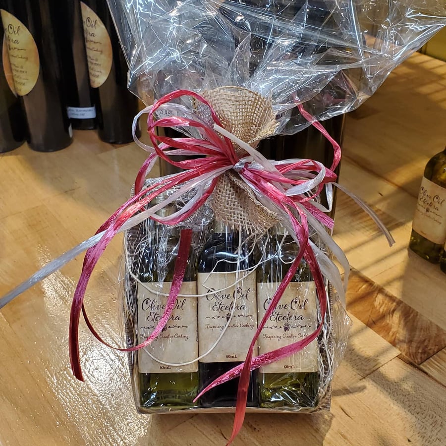 Gift set of Oils and Vinegars 